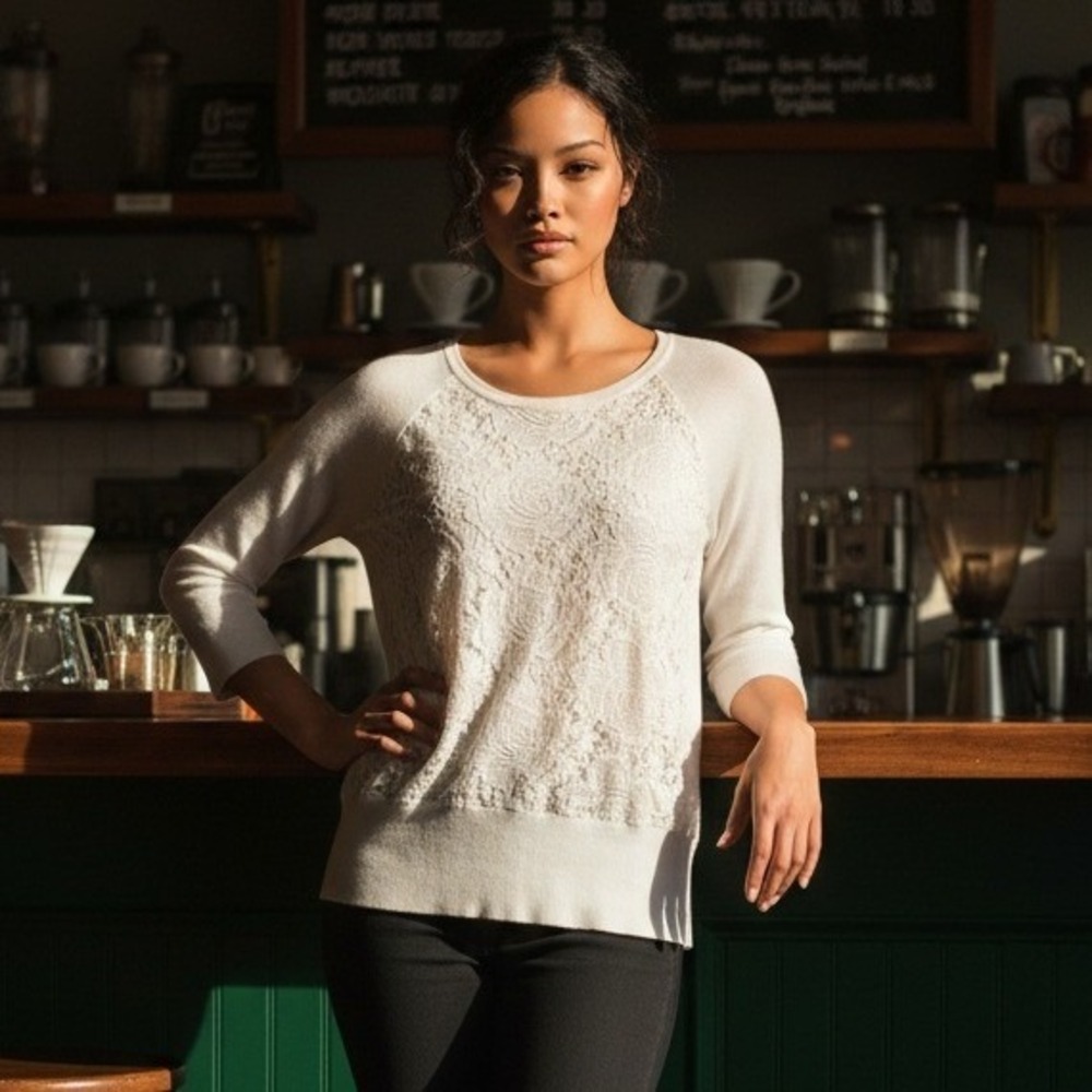 WHBM Small Flirty Romantic Lace Front 3/4 Sleeve Light Sweater Top White